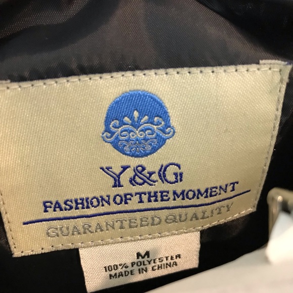 Y&G suit/tux box set size medium - Picture 4 of 12